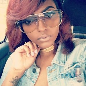 Solid Retro Aviator Sunglasses